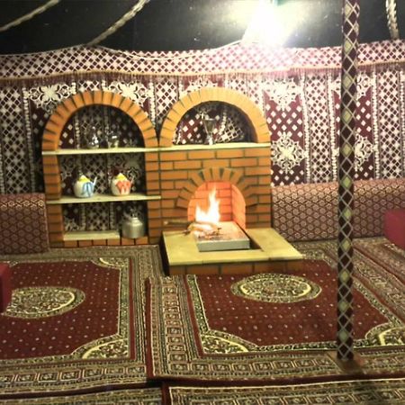 Wadi Rum Light Camp ภายนอก รูปภาพ