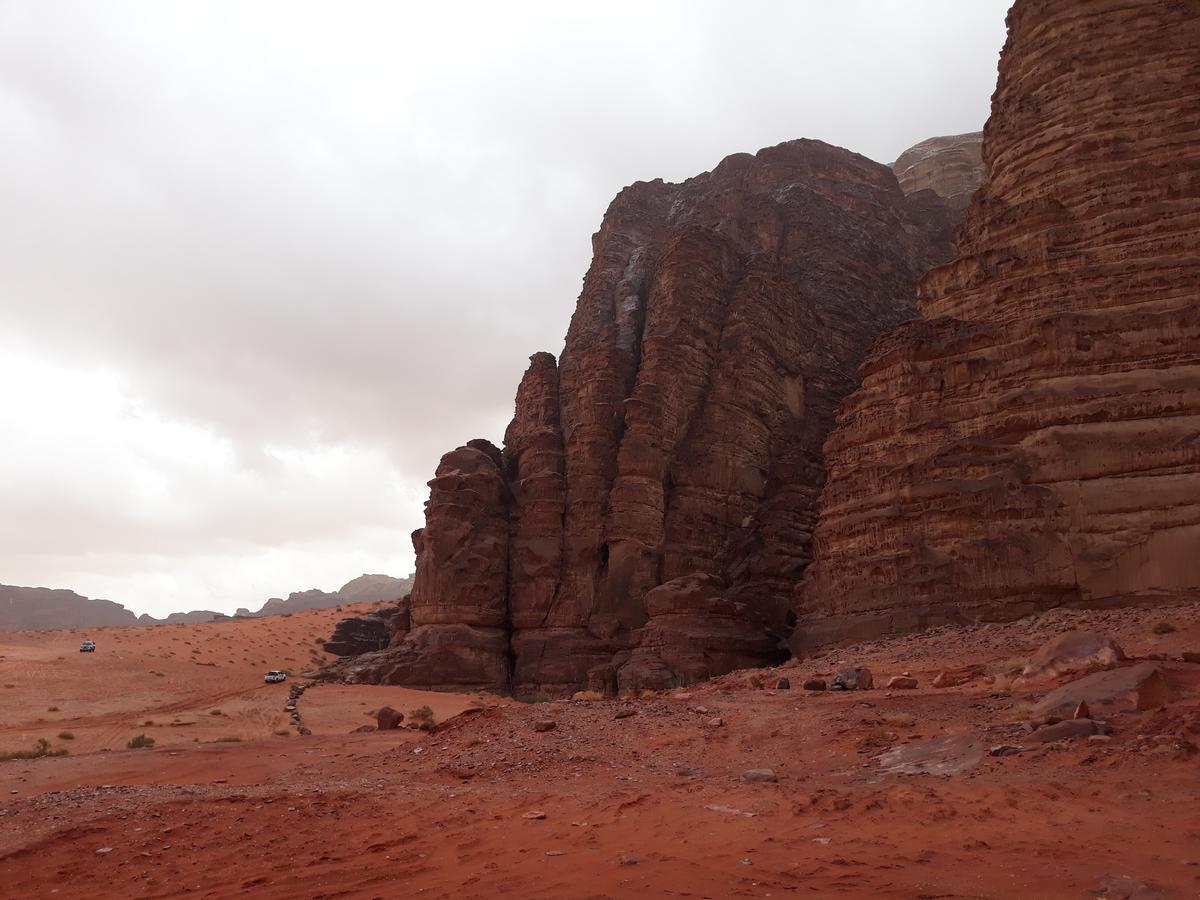 Wadi Rum Light Camp ภายนอก รูปภาพ